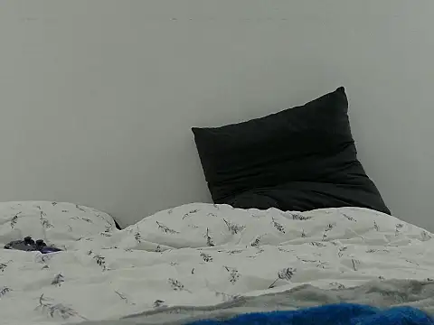 iscariot19 - Iscariot19's free webcam - UK Sex Cams