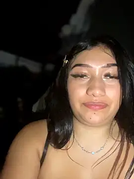 Webcam Model (Georgia_Pink) is live