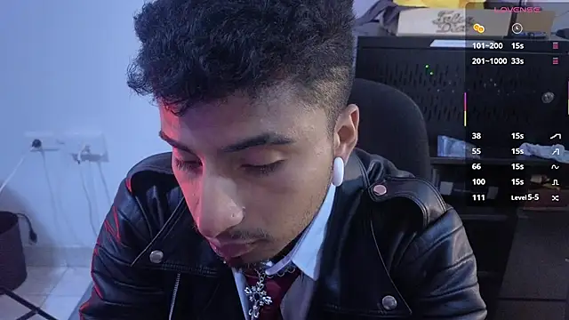 juancamiilo_66 - JuanCamiilo_66's free webcam - UK Sex Cams