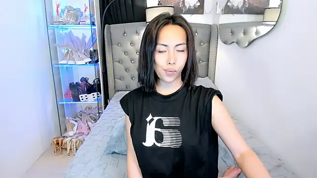 reighnempress webcam