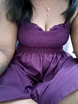 Tamil_Vishalini webcam