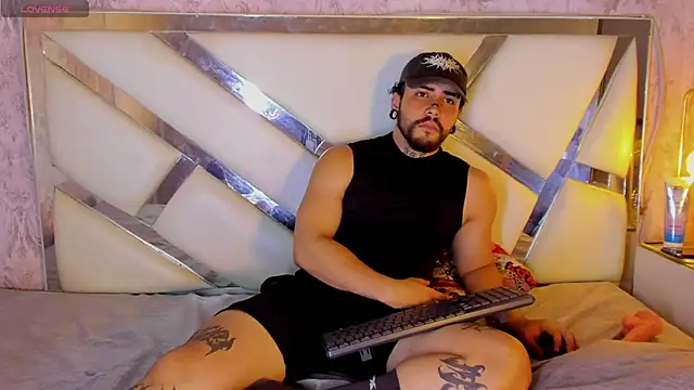 Benny_and_Mark webcam