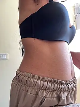 Webcam Model (Modelbigbobs)  is live.Free join now!