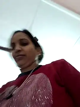 Webcam Model (Sexy-Kavya2)  is live.Free join now!