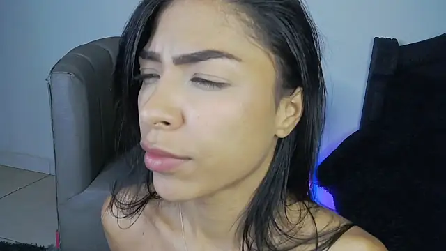 CoralieBronson webcam