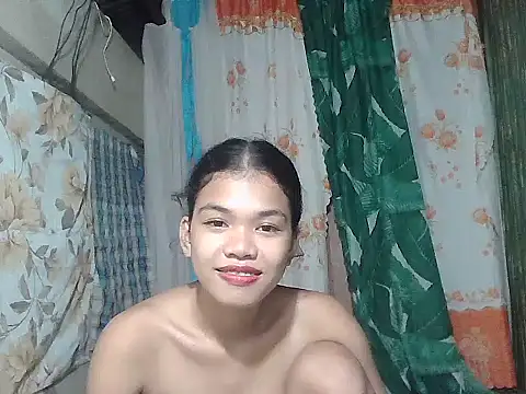 Sweetestsiner webcam