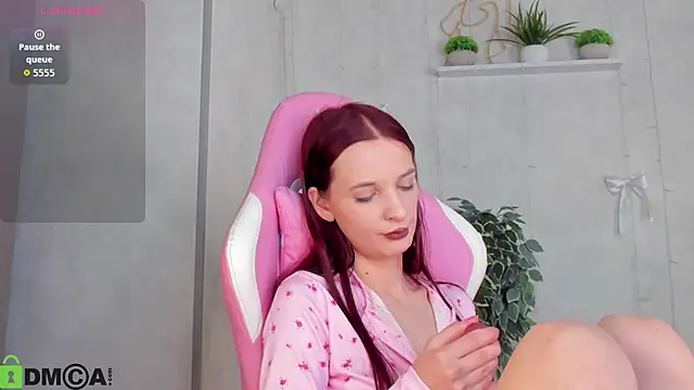 Alicia_Adammss webcam