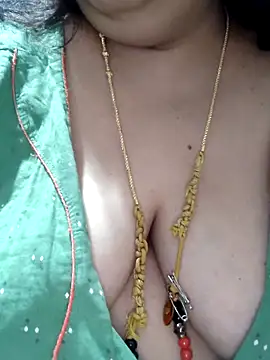 tamilthanushri webcam