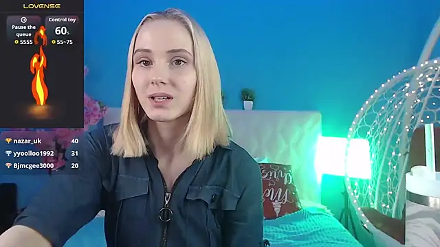 Gina_Gina_love webcam