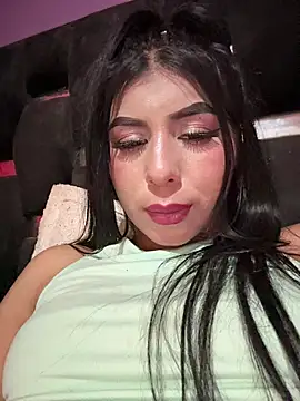 ary_11 - Ary_11's free webcam - UK Sex Cams