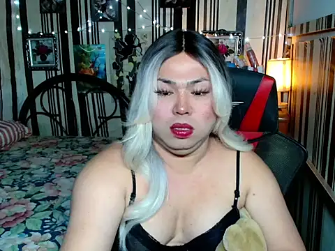 TsyummyCock4u webcam