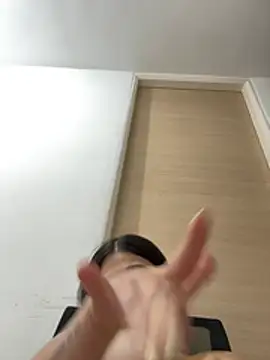 Alyshanon18 Live Webcam on Stripchat