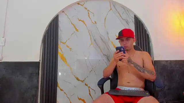 liam_coleman25 webcam