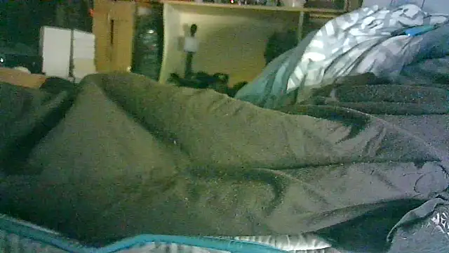 ON3YOULLN3VER_FIR3 webcam