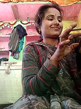 Webcam Model (Pooja_hote)  is live.Free join now!