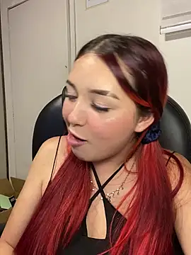 Karen18_boobs webcam