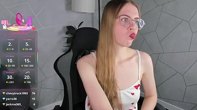 Joann_Shermann webcam