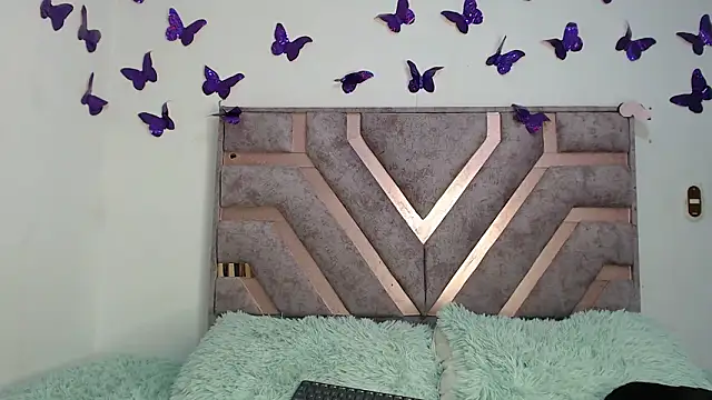 anny-fox (F young) - squirt+control domi