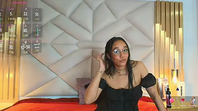 coraline_vera webcam