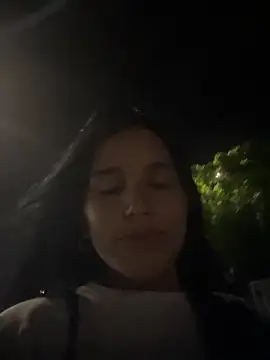 the_queen_of_street - The_queen_of_street's free webcam