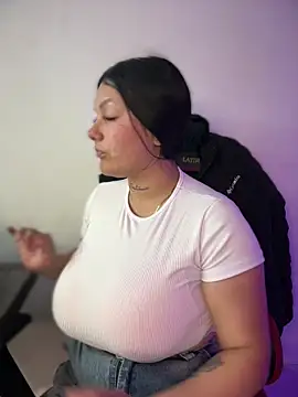 miia__taylor - Miia__Taylor's free webcam - UK Sex Cams