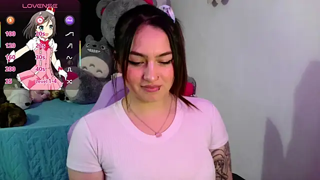 lucycherry__ - Lucycherry__'s free webcam - UK Sex Cams