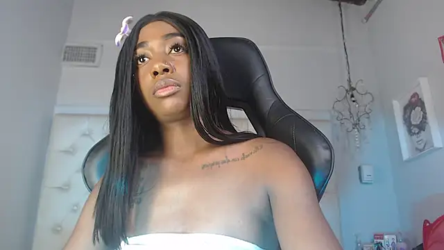 candyy_ebony webcam