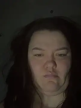 SunnyLeila2101 webcam