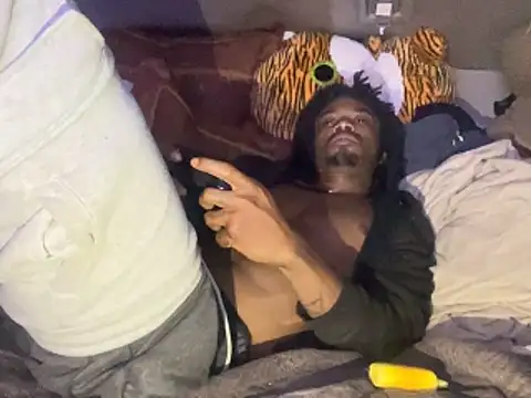 SlimeCrownzOut5 webcam