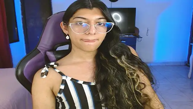 Alanni_parker webcam