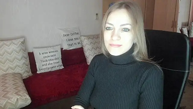 Tiffany_Bates webcam