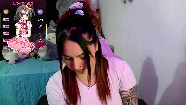 lucycherry__ webcam