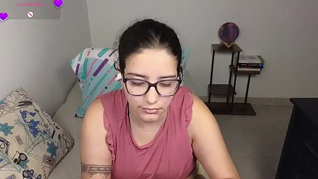 blue__moon_ - Blue__moon_'s free webcam - UK Sex Cams