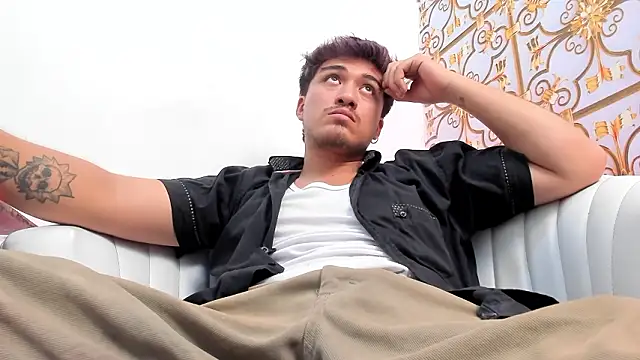 juanmechanic_ webcam