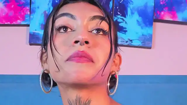 Kaataleya_horny webcam