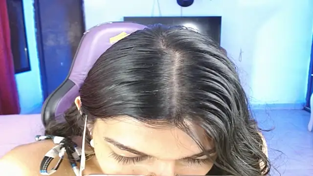 Alanni_parker webcam