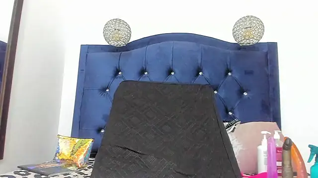 candy_big_tits18 webcam