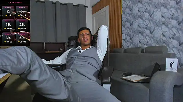 Hideintheoffice webcam