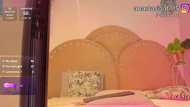 Miia_Thompsonn webcam