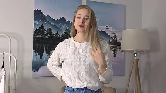 sanaspallone - SanaSpallone's free webcam - UK Sex Cams