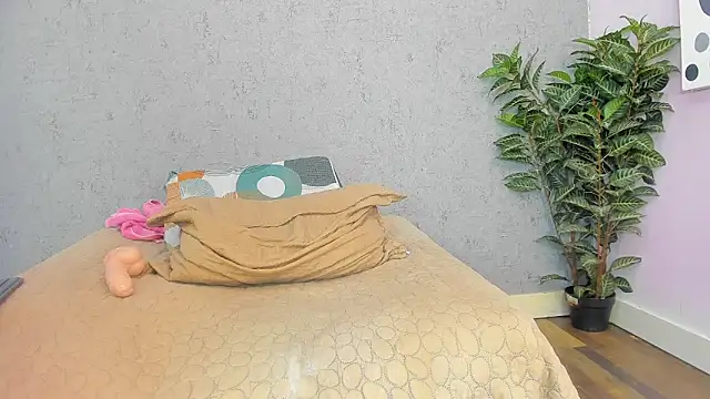 scarlett646 - Scarlett646's free webcam - UK Sex Cams