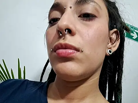 ORIANNA_BODMOD webcam