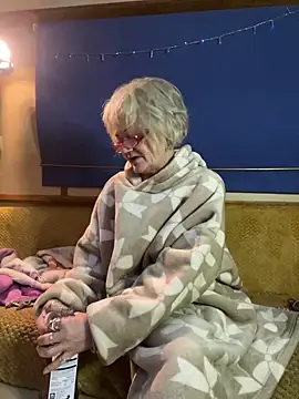 ladyboatlady - Ladyboatlady's free webcam - UK Sex Cams