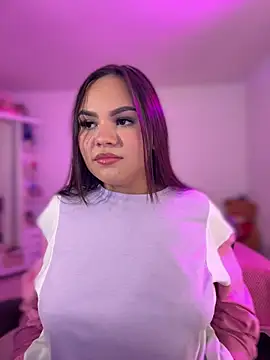 amber_white15 webcam