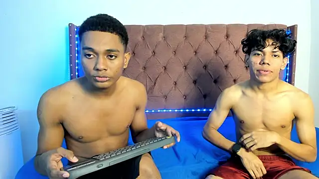 boys_yourparty webcam