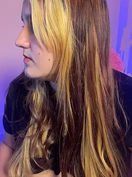 saray_gomez22 webcam