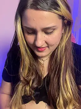 saray_gomez22 webcam