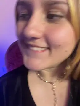 saray_gomez22 webcam