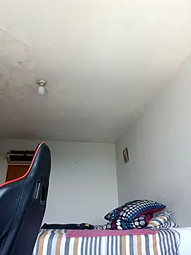 darrkdeeva68 (F young) - plz help me work on mi own huny