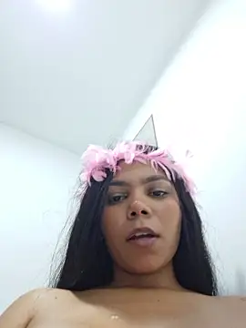 Webcam Model (Mia_Rosex)  is live.Free join now!